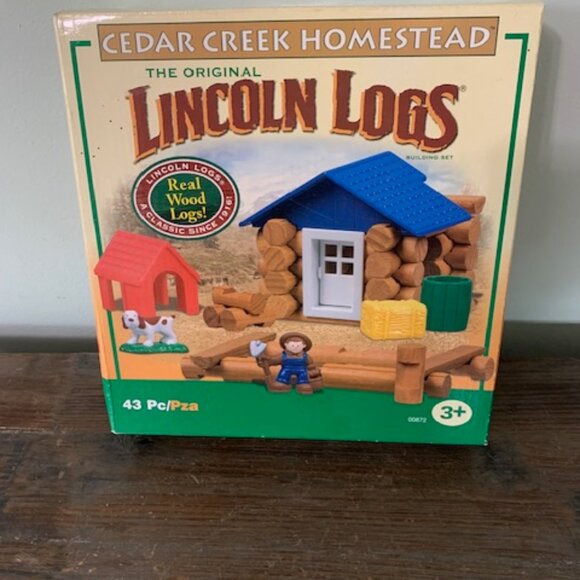 Cedar Creek Homestead Lincoln Logs - Picture 2 of 4